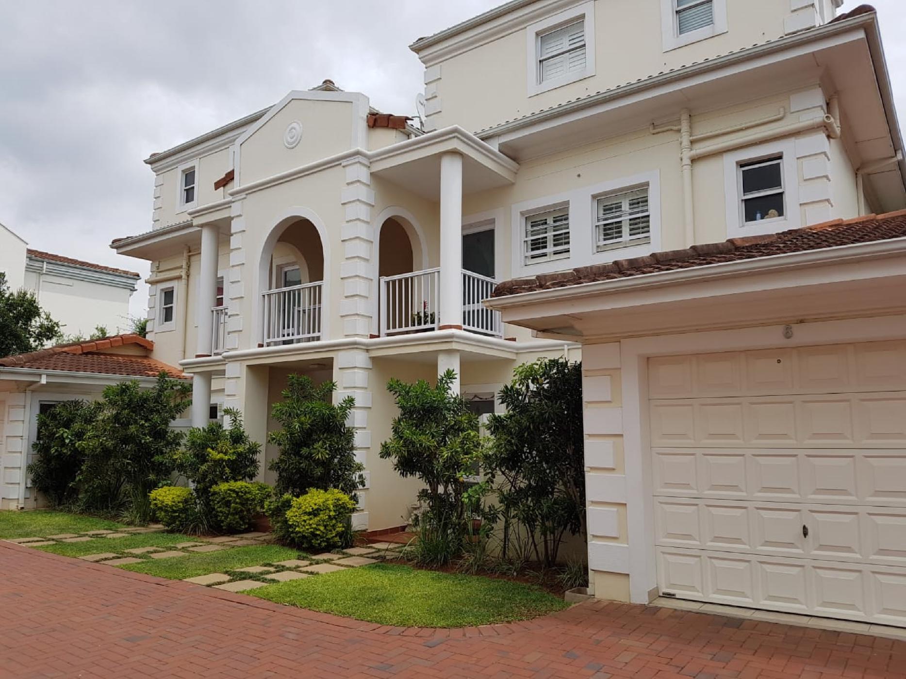 Townhouse for sale in La Lucia - 1ND1438833