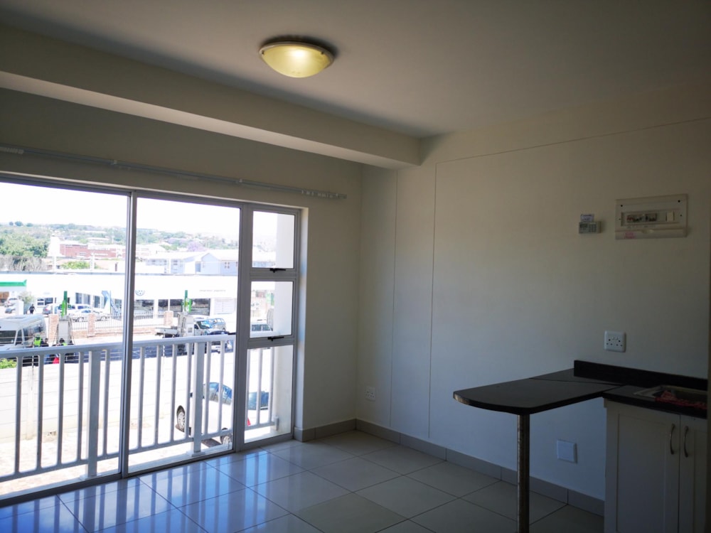 Multi-storey apartment to rent in Grahamstown Central (Makhanda Central)  - 1GC1710499 Multi-storey apartment to rent in Grahamstown Central (Makhanda Central)  - 1GC1710499