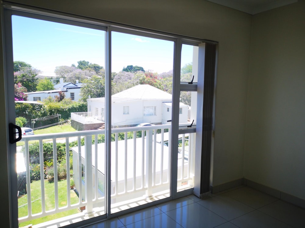 Multi-storey apartment to rent in West Hill, Grahamstown, Makhanda - 1GC1710786 Multi-storey apartment to rent in West Hill, Grahamstown, Makhanda - 1GC1710786