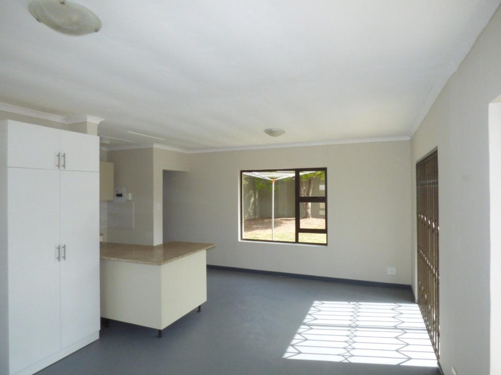 Bachelor apartment to rent in Beacon Bay - 1EZ1751704 Bachelor apartment to rent in Beacon Bay - 1EZ1751704