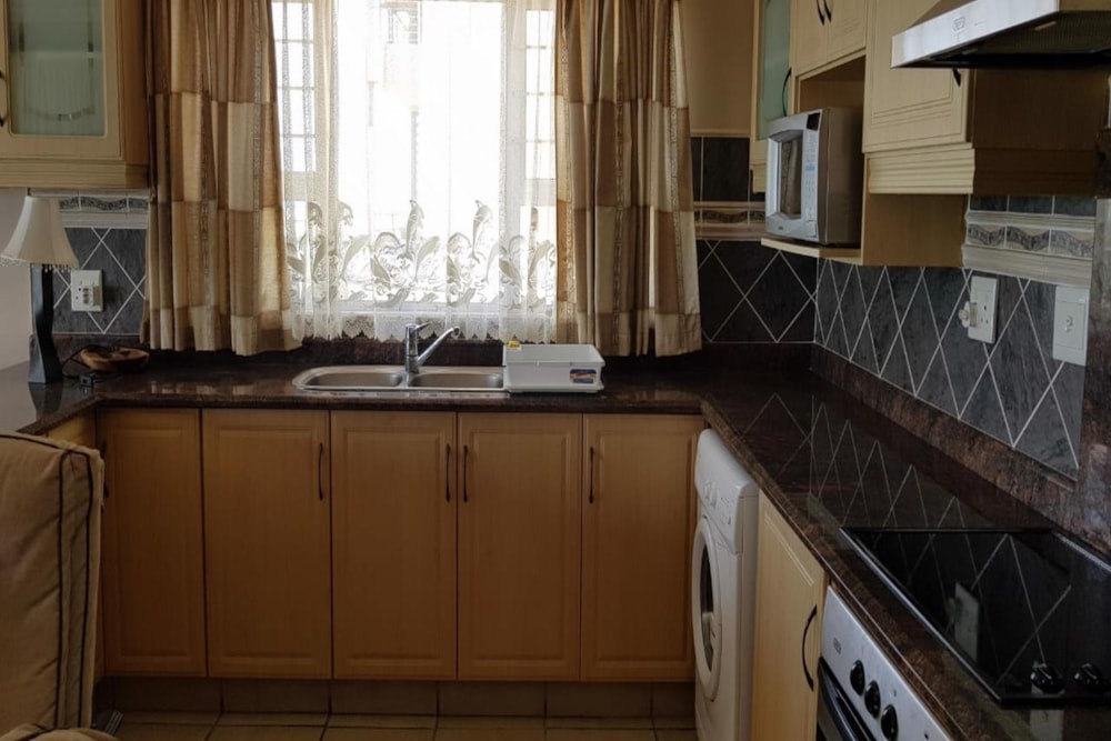 Townhouse for sale in Winklespruit - 1WB1610216 Townhouse for sale in Winklespruit - 1WB1610216