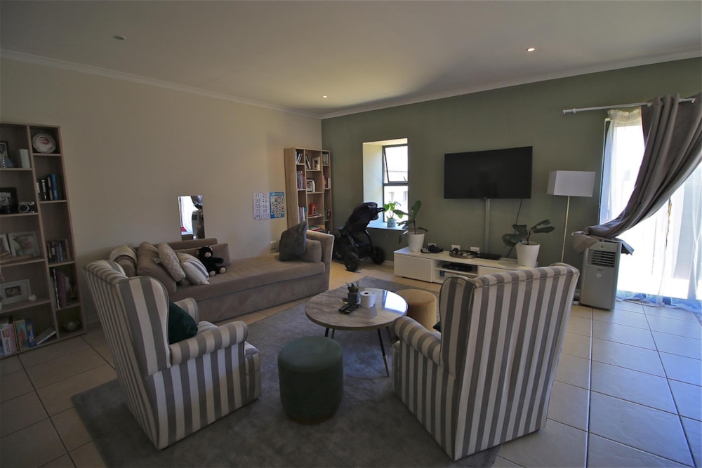 House let in Plattekloof - 1PLA1717427 House let in Plattekloof - 1PLA1717427