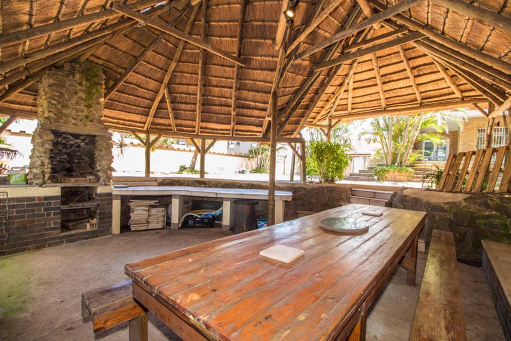 House for sale in Athlone Park - 1WB1519615 House for sale in Athlone Park - 1WB1519615