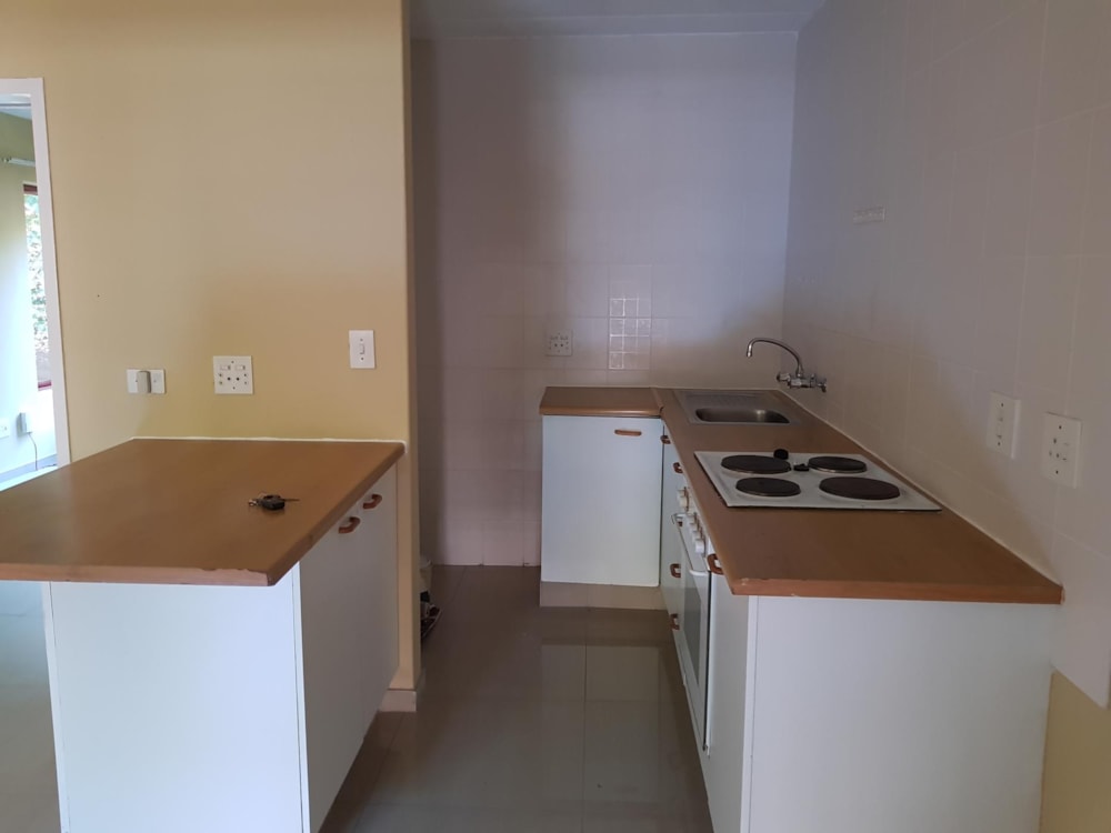 Apartment let in Parkwood, Johannesburg - JBL1720928