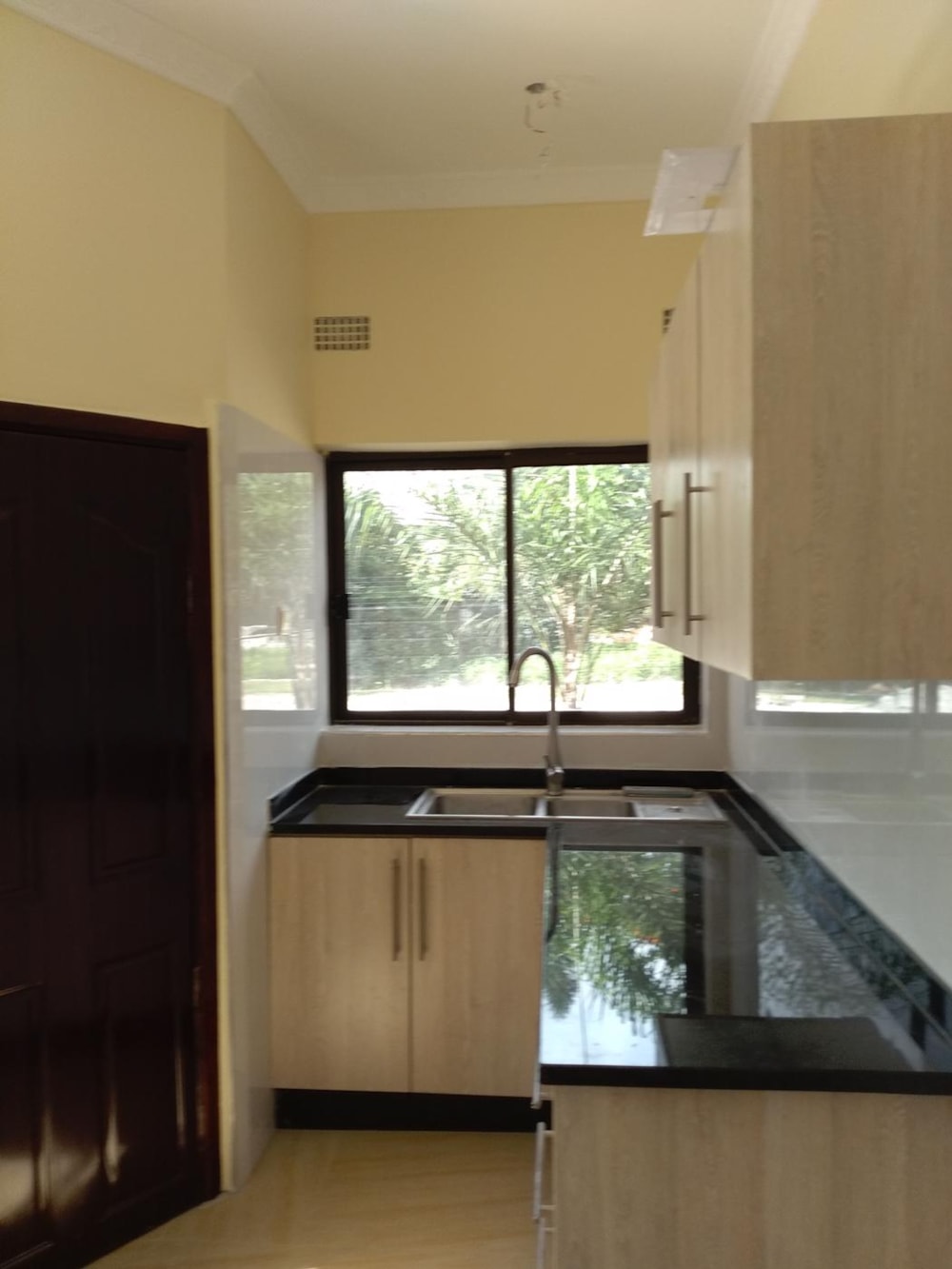 Double-storey apartment to rent in Woodlands, Zambia - 3ZA1678884 Double-storey apartment to rent in Woodlands, Zambia - 3ZA1678884