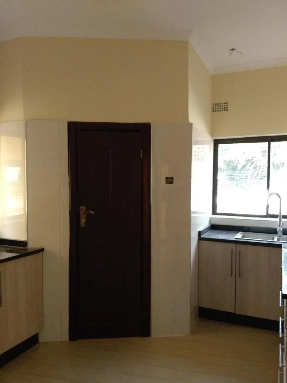 Double-storey apartment to rent in Woodlands, Zambia - 3ZA1678884 Double-storey apartment to rent in Woodlands, Zambia - 3ZA1678884