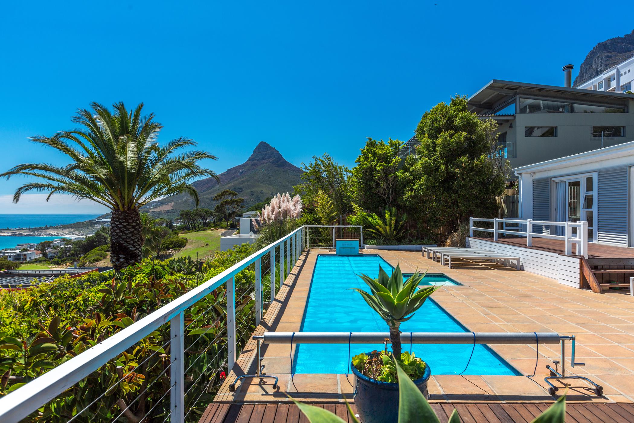 House for sale in Camps Bay - AS1750312