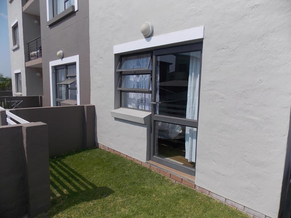 Bachelor apartment to rent in Dainfern Area - FYL1748145 Bachelor apartment to rent in Dainfern Area - FYL1748145