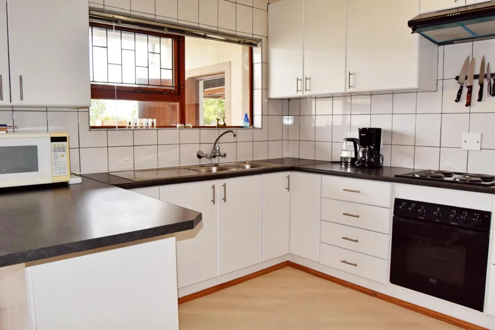 Townhouse let in Groot Brakrivier Central - 1MB1451588