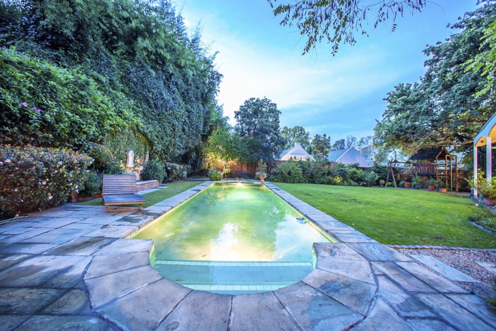 Double-storey house for sale in Oaklands, Johannesburg - HP1689489