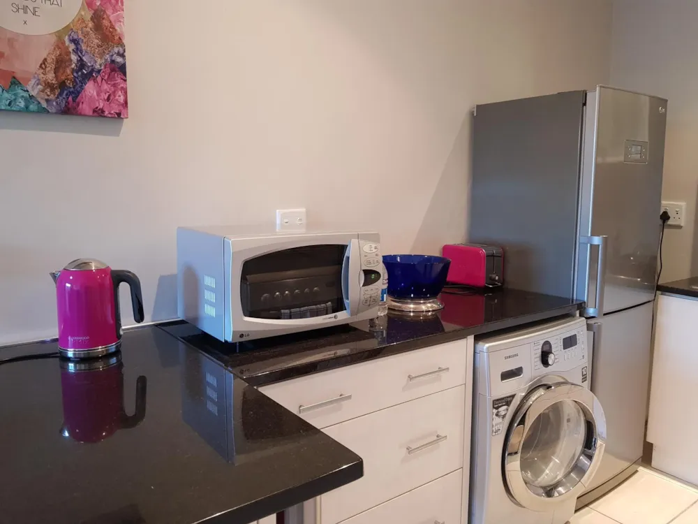 Apartment let in Claremont, Cape Town - RBL1719825 Apartment let in Claremont, Cape Town - RBL1719825