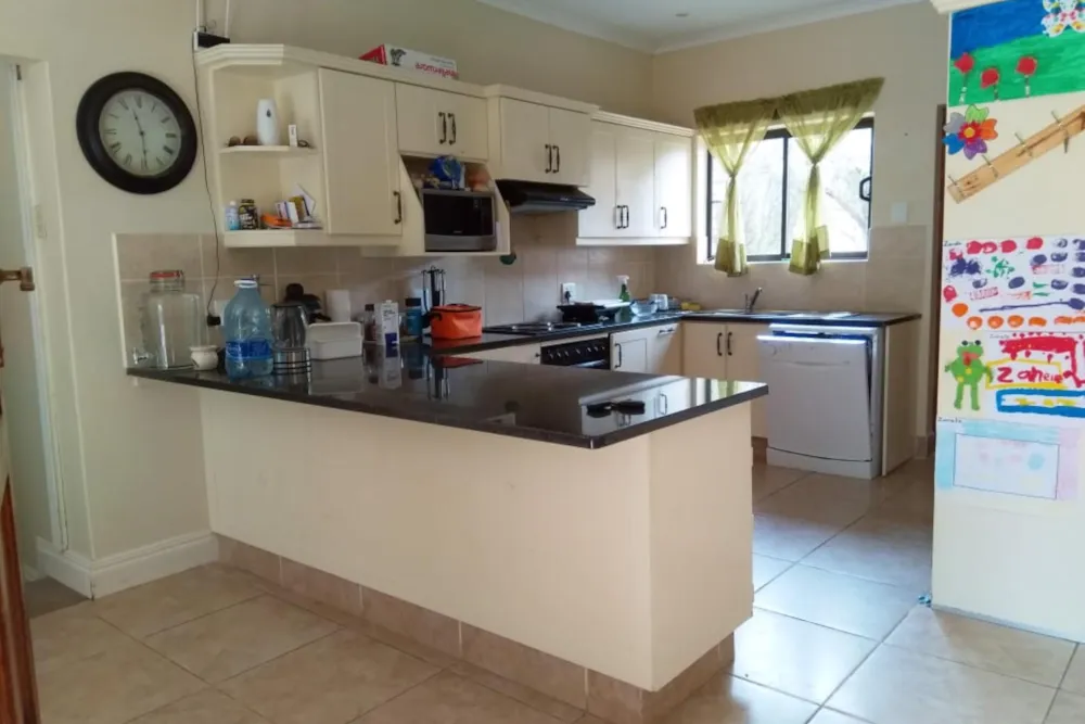 House let in Hill Sixty, Grahamstown, Makhanda - 1GC1721017 House let in Hill Sixty, Grahamstown, Makhanda - 1GC1721017