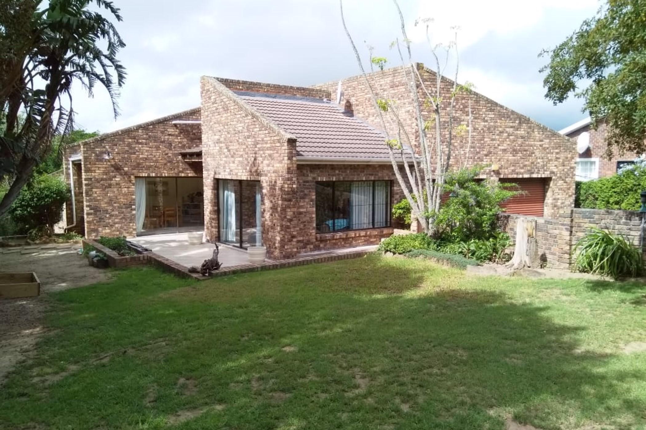 House to rent in Hill Sixty, Grahamstown, Makhanda - 1GC1721017