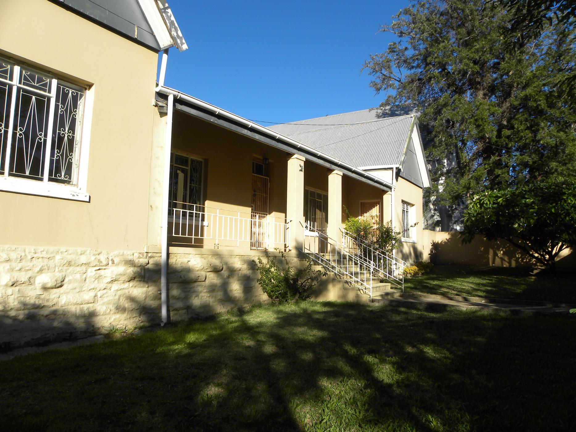 House for sale in Somerset East - 1KK1438709