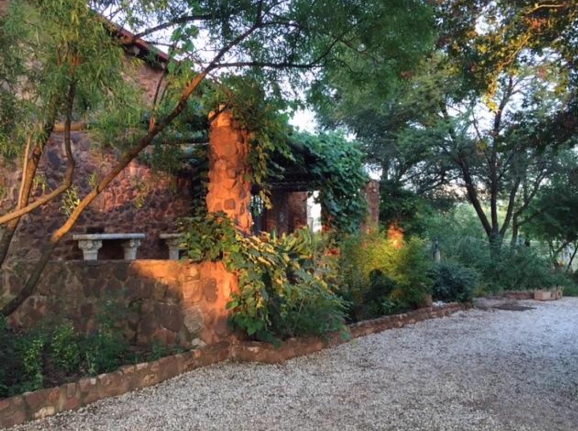 Game lodge for sale in Skeerpoort - 1HR1439013