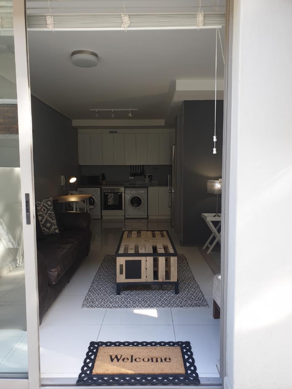 Apartment to rent in Green Point, Cape Town - ASL1726391