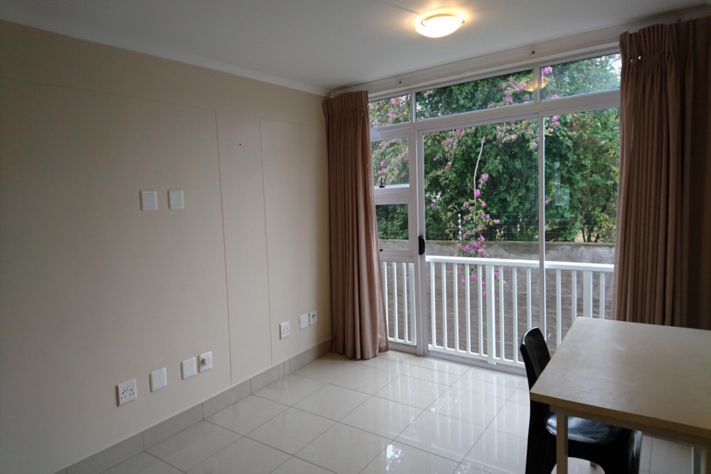 Bachelor apartment let in West Hill, Grahamstown, Makhanda - 1GC1710576