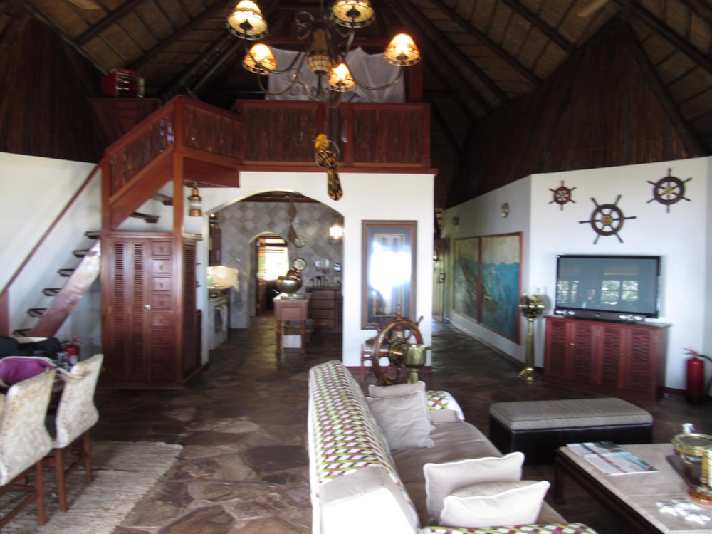 House for sale in Inhaca, Mozambique - 3MQ1443967