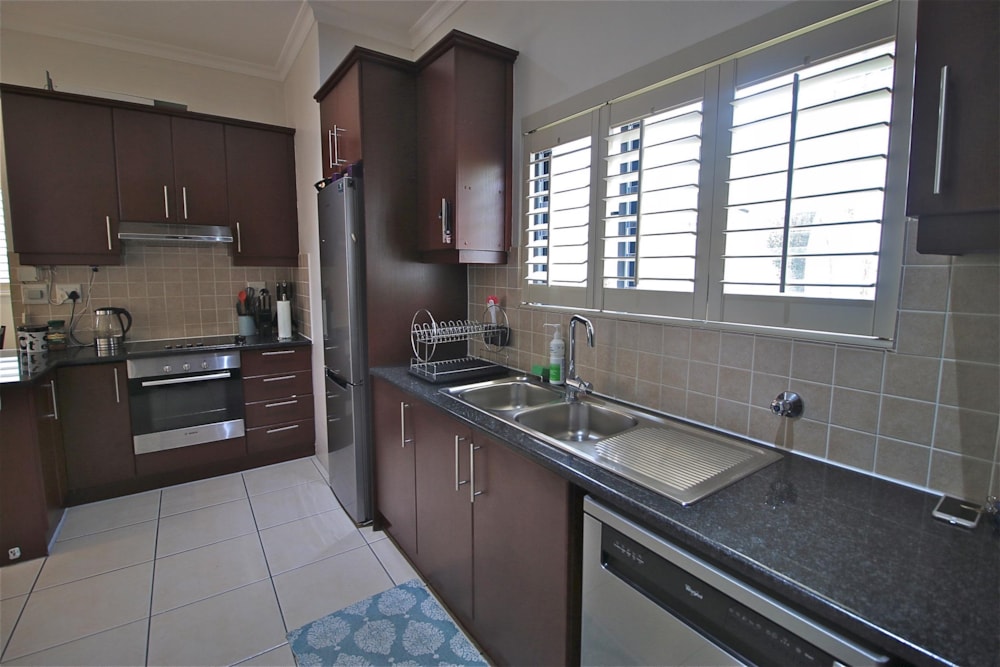 House to rent in Plattekloof - 1PLA1738533 House to rent in Plattekloof - 1PLA1738533