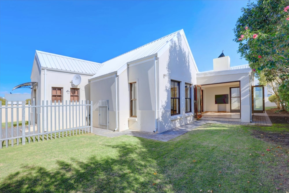 House let in Kingswood Golf Estate - GEO1683491 House let in Kingswood Golf Estate - GEO1683491