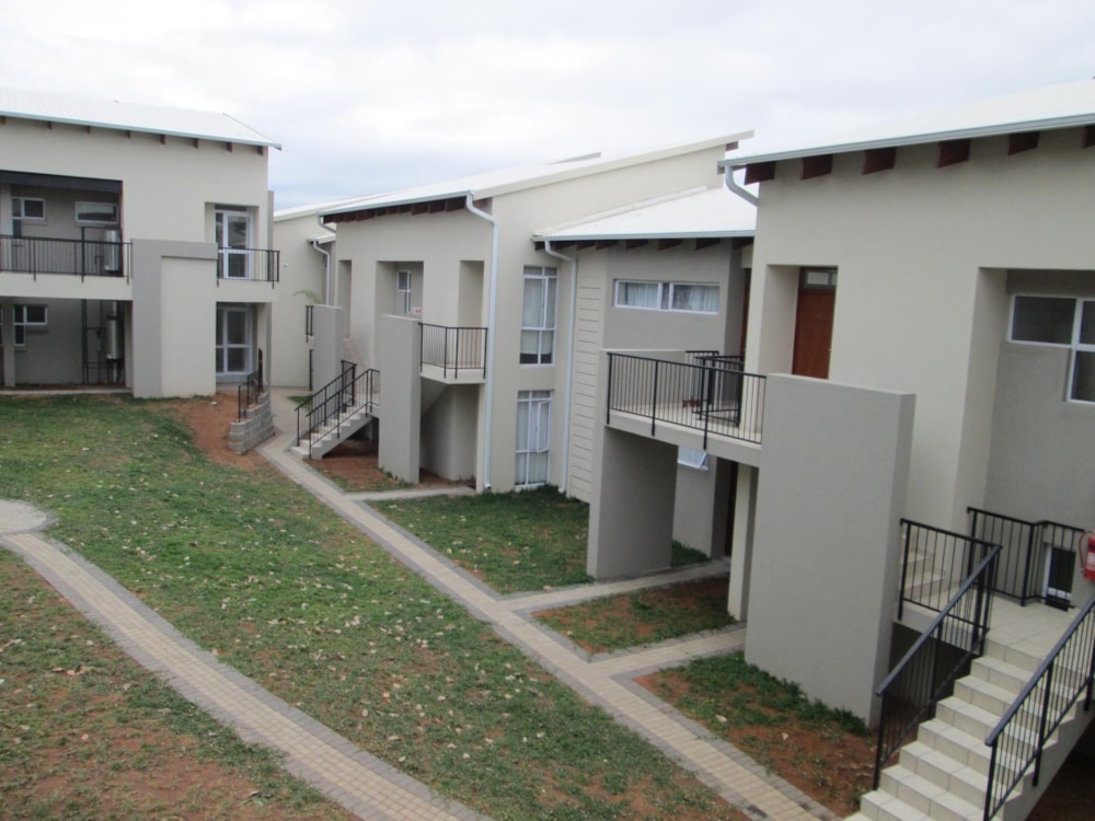 Apartment let in Mbombela Central (Nelspruit Central) - 1NS1682525