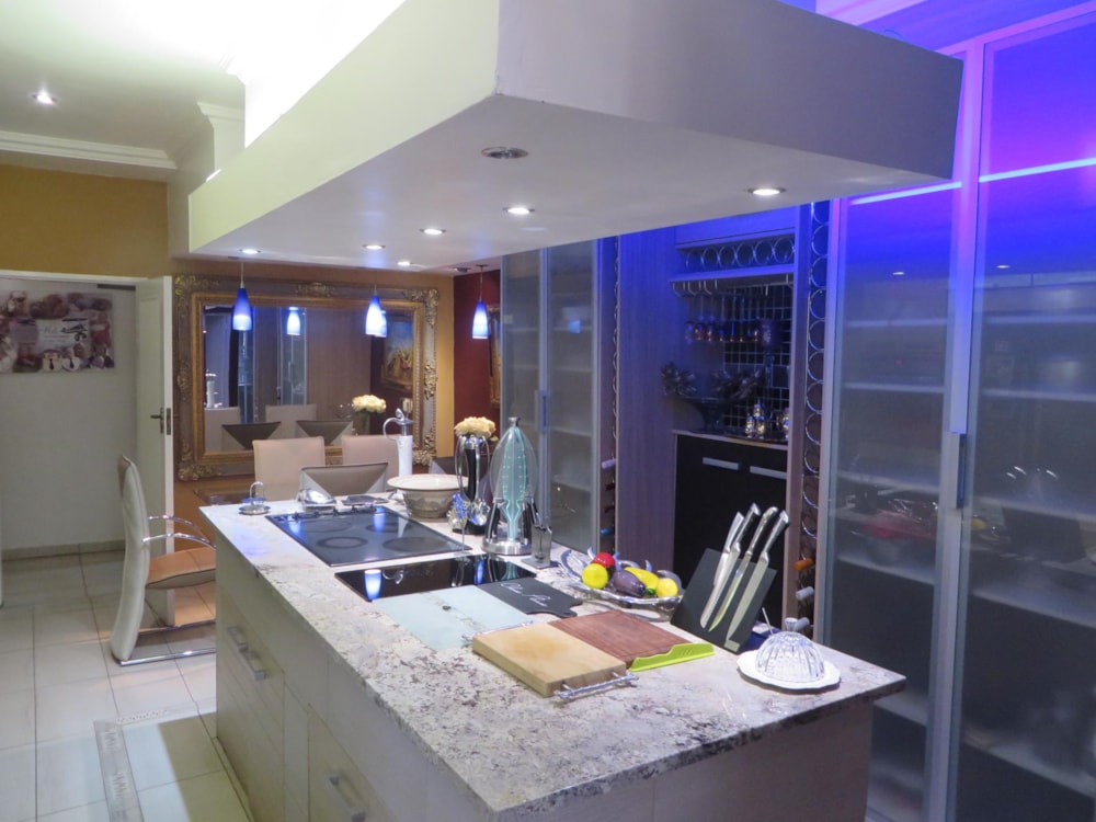 Game farm for sale in Kalkheuvel - 1HR1446827 Game farm for sale in Kalkheuvel - 1HR1446827