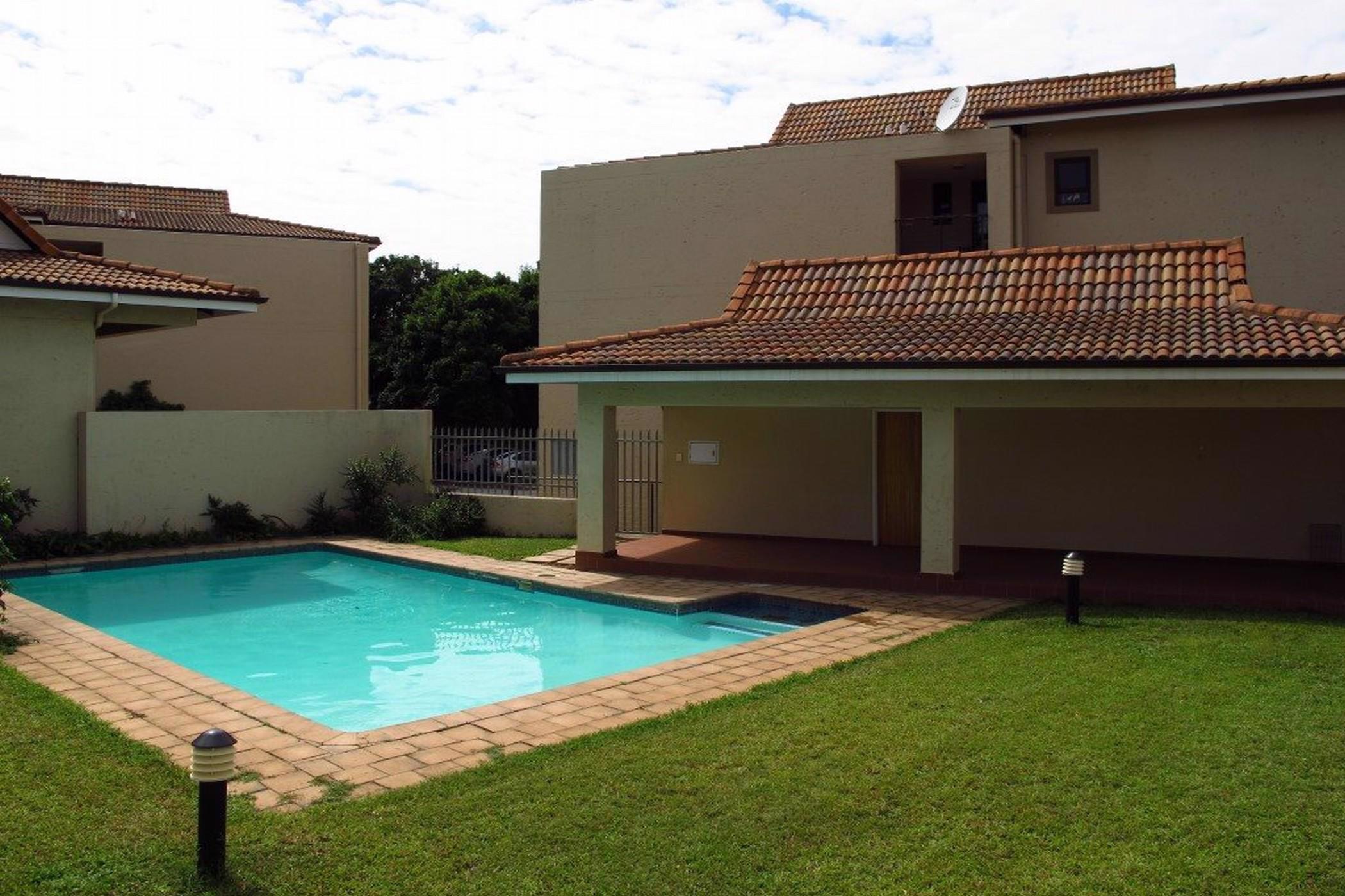 Apartment sold in Illovo Beach - 1WB1712479