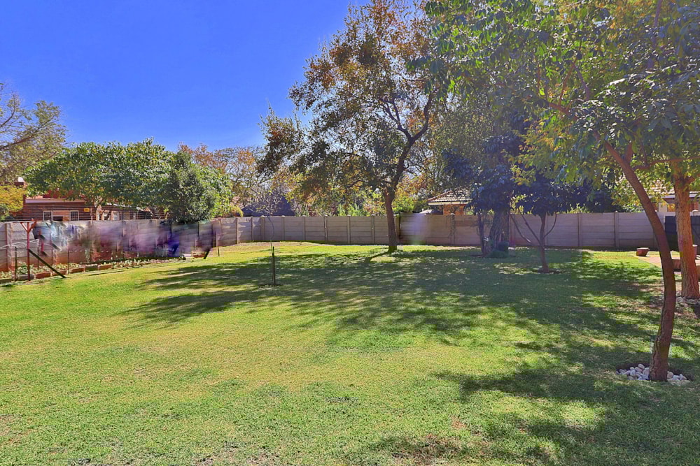 Vacant land for sale in Ellisras (Lephalale) - 1ER1447303 Vacant land for sale in Ellisras (Lephalale) - 1ER1447303