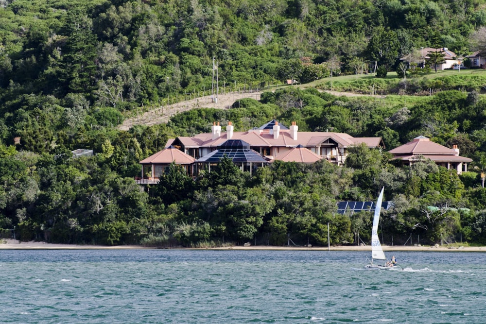 House for sale in Uitzicht, Knysna - 1KC1175042 House for sale in Uitzicht, Knysna - 1KC1175042