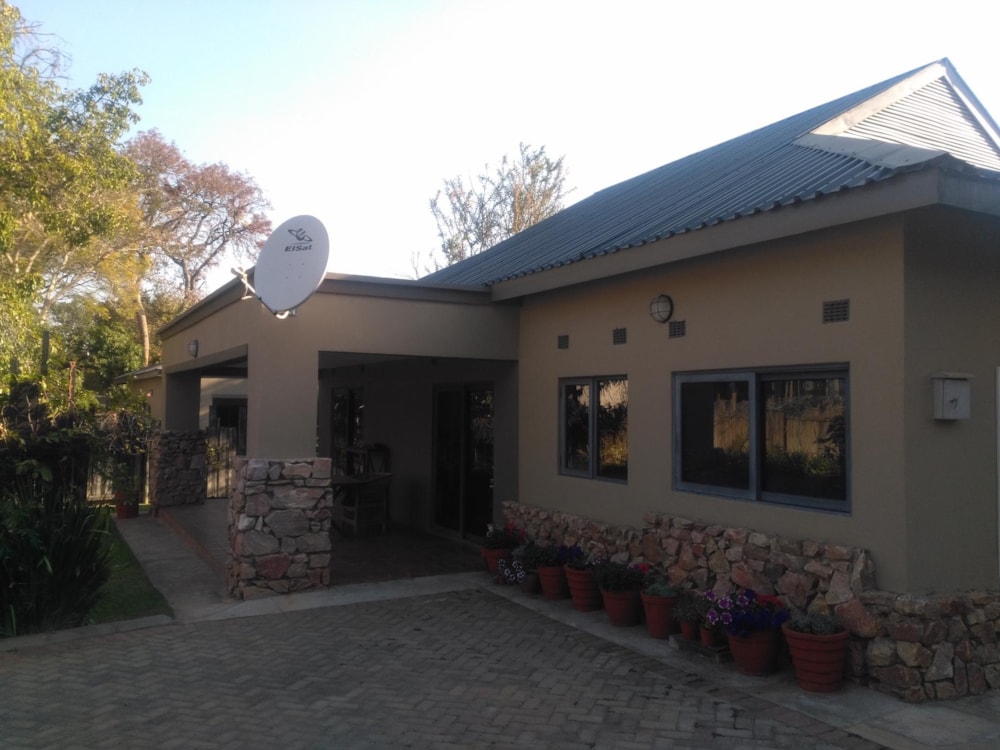 House to rent in Roma, Zambia - 3ZA1627115