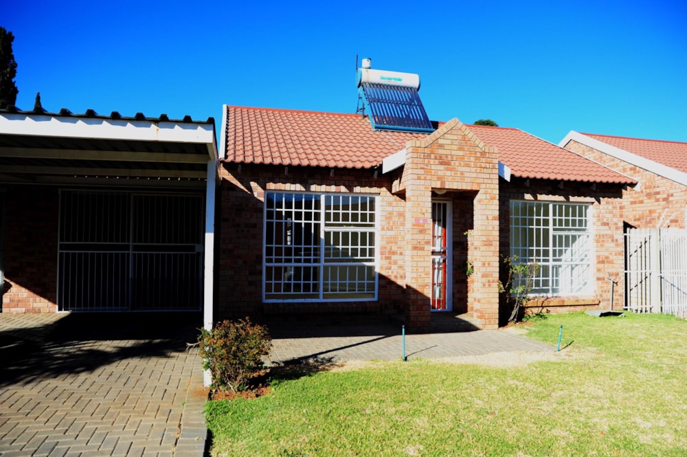 Townhouse let in Universitas - 1BX1716279 Townhouse let in Universitas - 1BX1716279