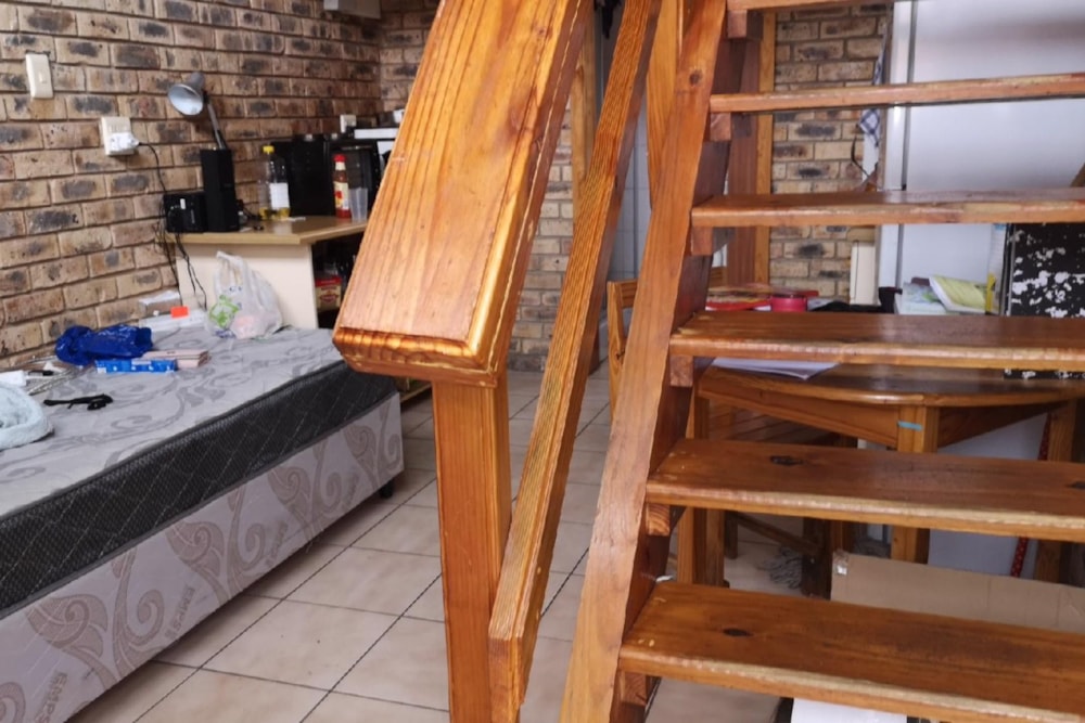 Loft to rent in Grahamstown Central (Makhanda Central)  - 1GC1750222