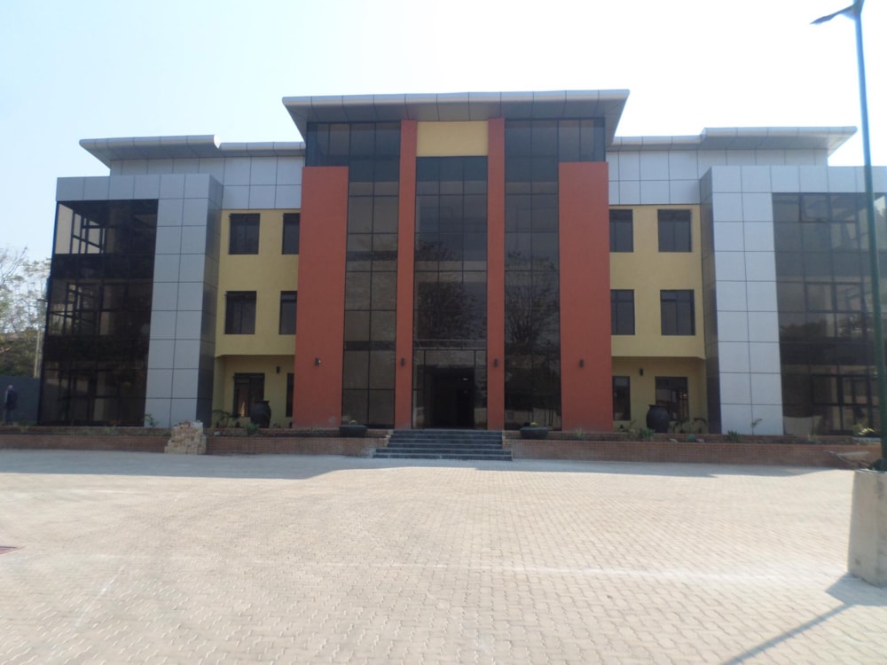 Commercial office to rent in Kabulonga, Zambia - 3ZA1453012