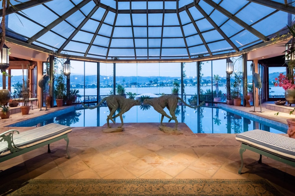 House for sale in Uitzicht, Knysna - 1KC1175042 House for sale in Uitzicht, Knysna - 1KC1175042