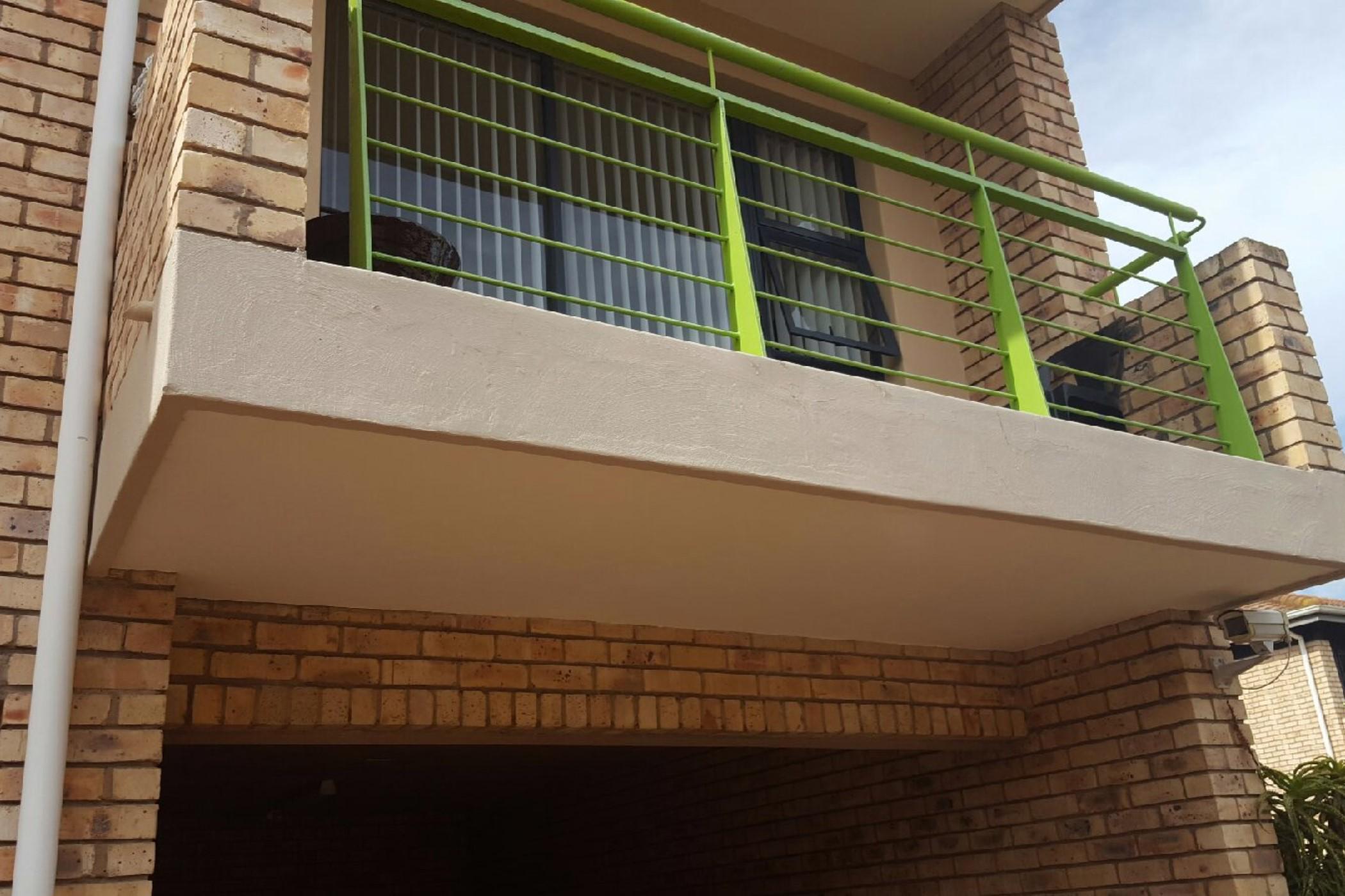 Apartment to rent in Grahamstown Central (Makhanda Central) - 1GC1748854