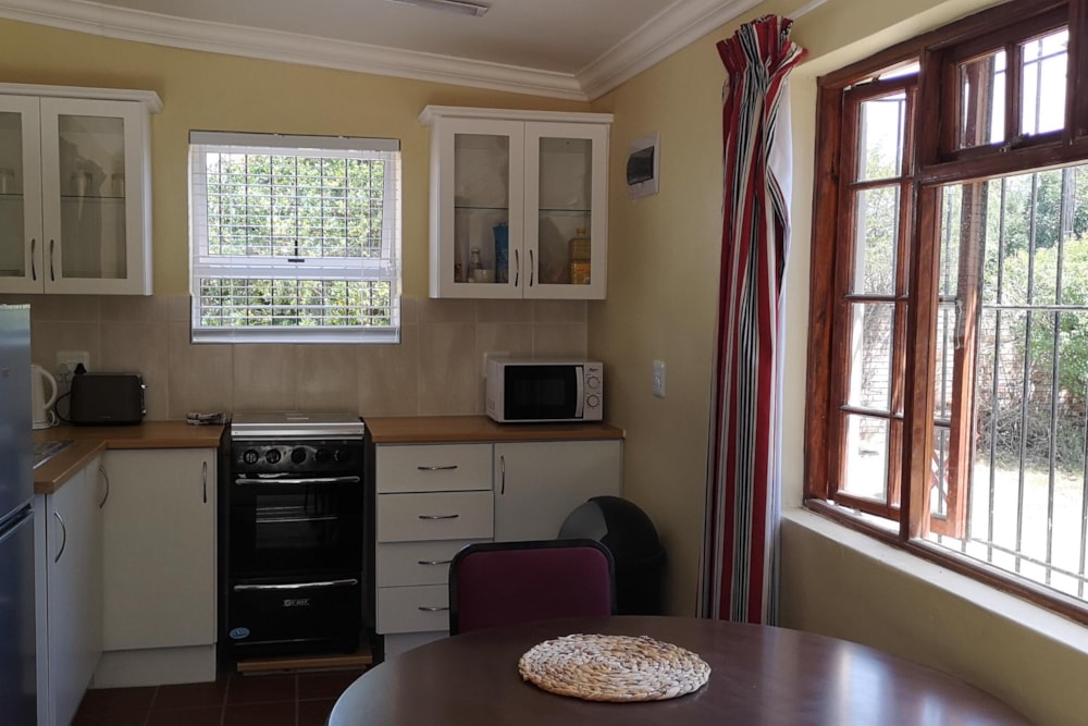 Apartment to rent in Sunnyside, Grahamstown, Makhanda - 1GC1748802 Apartment to rent in Sunnyside, Grahamstown, Makhanda - 1GC1748802