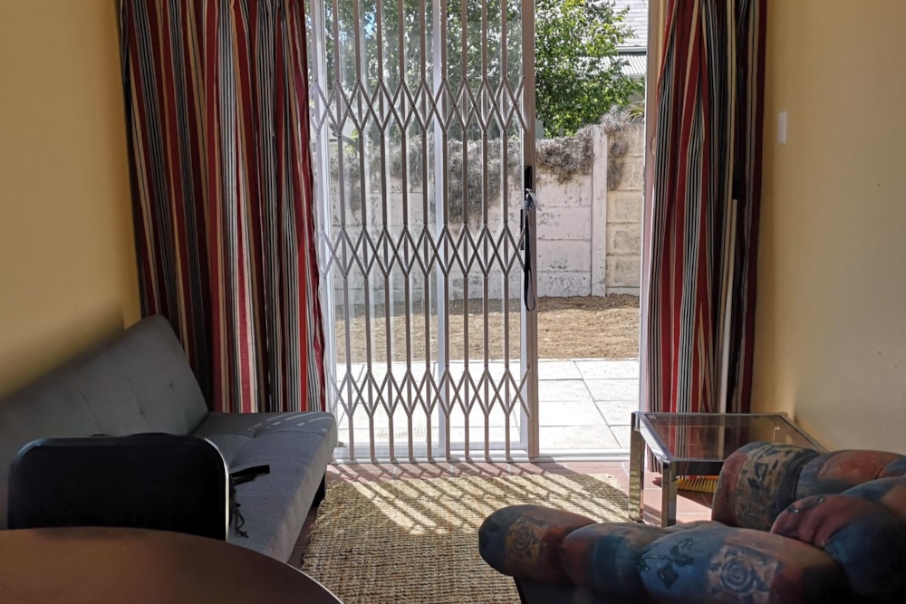 Apartment to rent in Sunnyside, Grahamstown, Makhanda - 1GC1748802 Apartment to rent in Sunnyside, Grahamstown, Makhanda - 1GC1748802