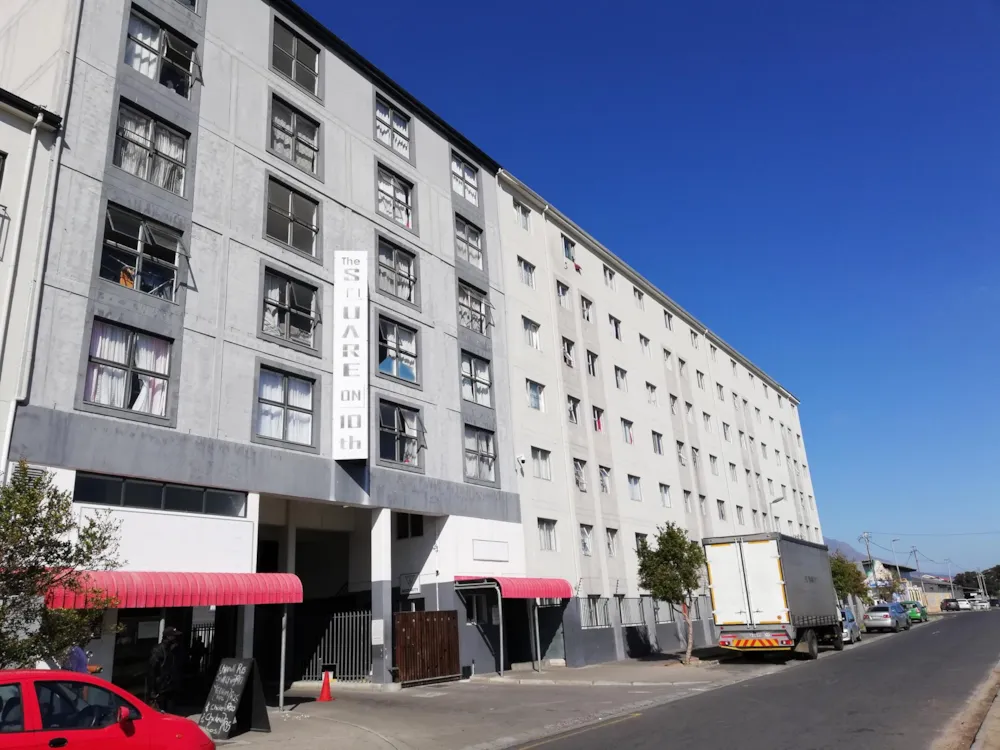 Apartment let in Maitland, Cape Town - 1AH1720360