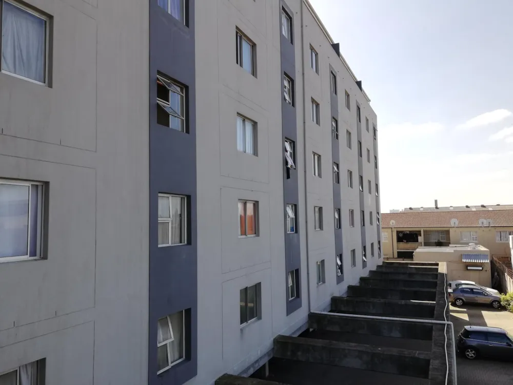 Apartment let in Maitland, Cape Town - 1AH1720360