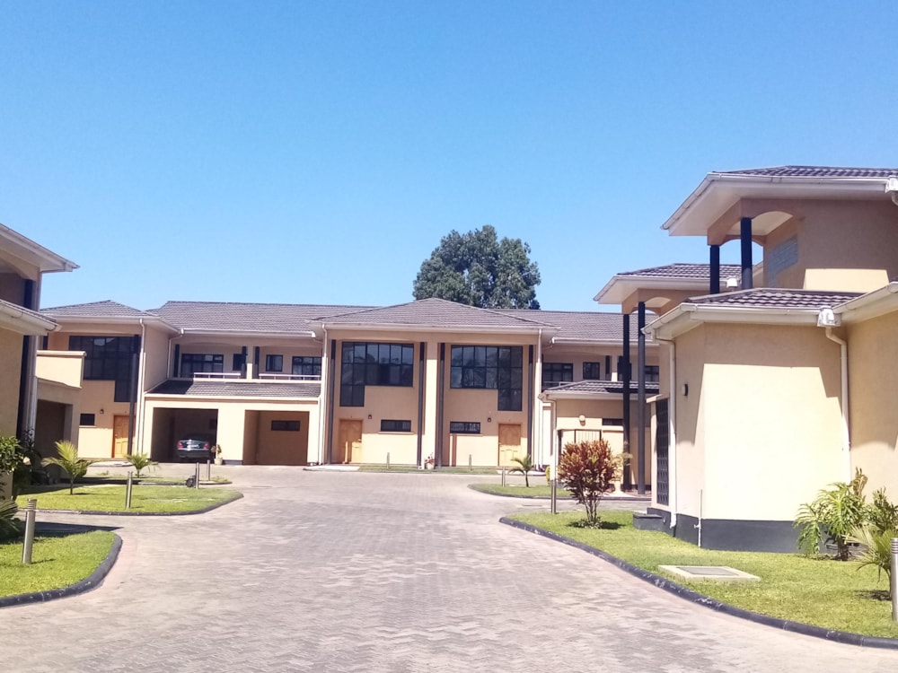 Double-storey apartment to rent in Prospect Hill, Zambia - 3ZA1454957 Double-storey apartment to rent in Prospect Hill, Zambia - 3ZA1454957
