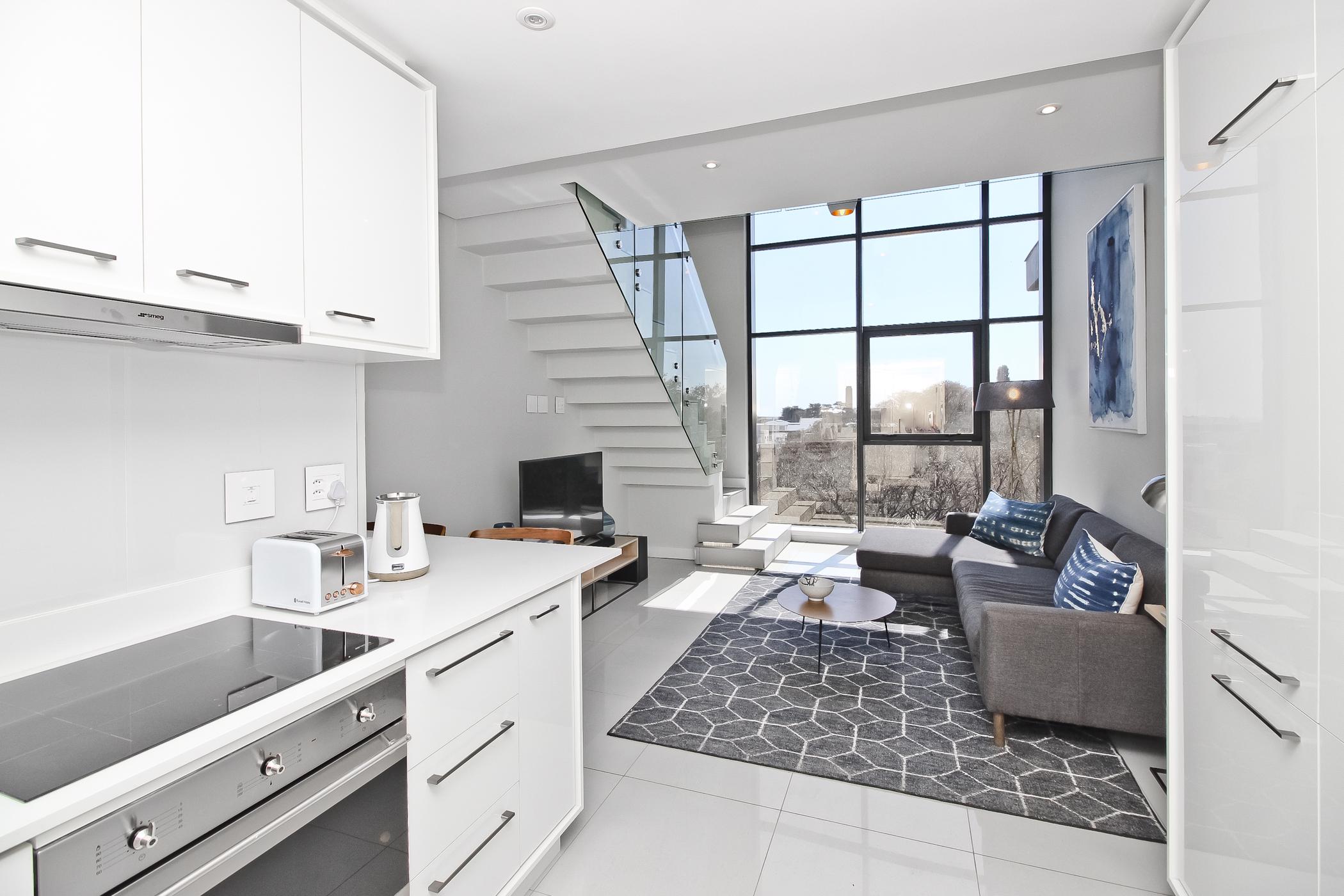 Apartment for sale in Rosebank, Johannesburg - HP1718778