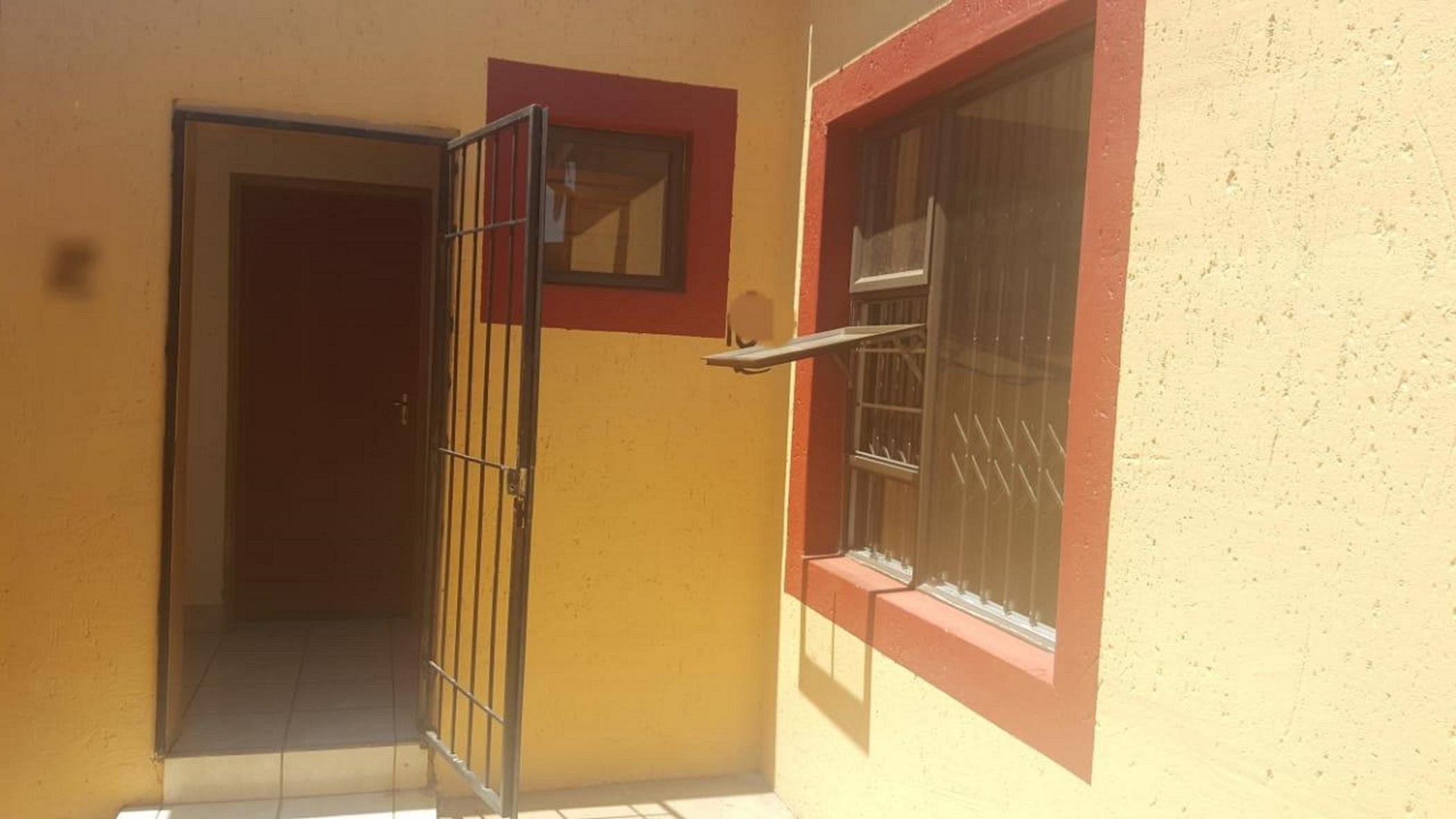Apartment to rent in Selection Park - 1SP1752300