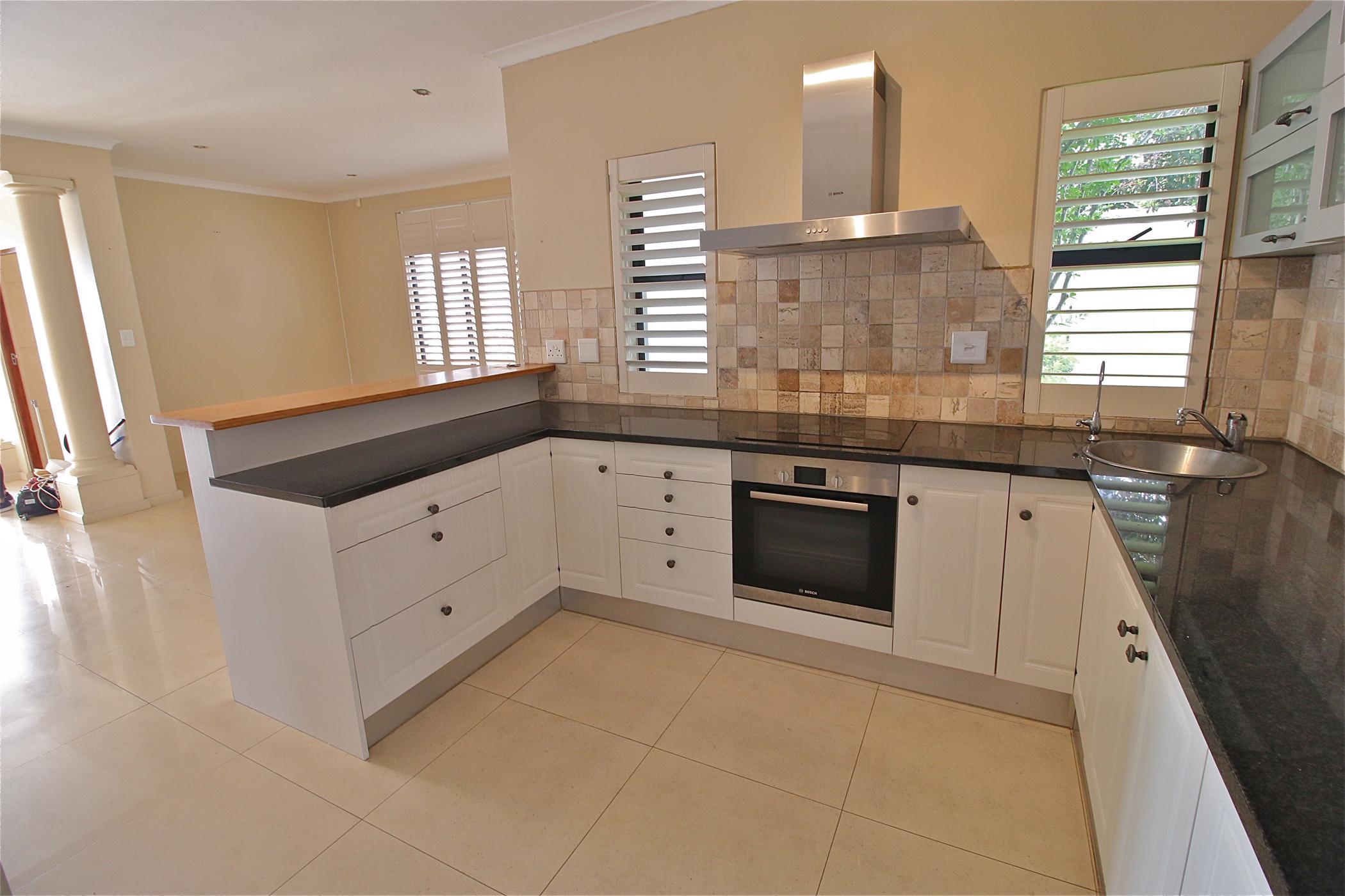 House to rent in Plattekloof - 1PLA1748588