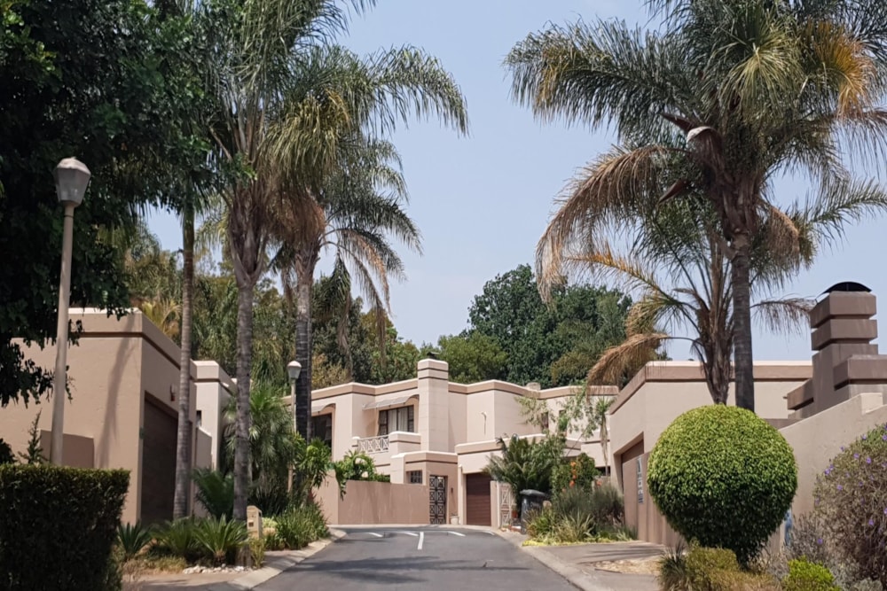 Cluster to rent in Radiokop - RAL1721181