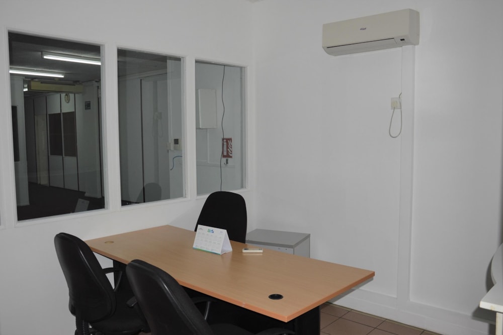 Commercial office to rent in Quatre Bornes, Mauritius - MCM1460546 Commercial office to rent in Quatre Bornes, Mauritius - MCM1460546