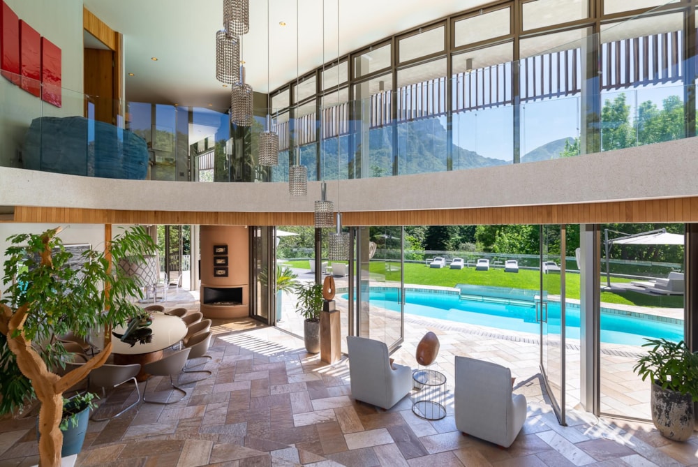 House sold in Bishopscourt - KW1579257