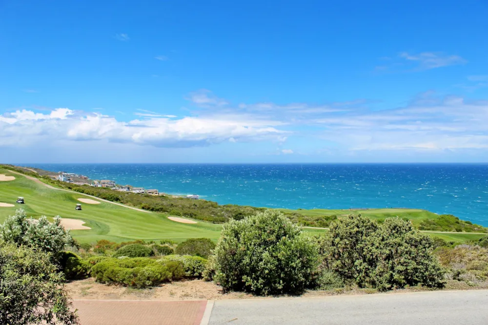 Residential vacant land for sale in Pinnacle Point Golf Estate - 1MB1463729