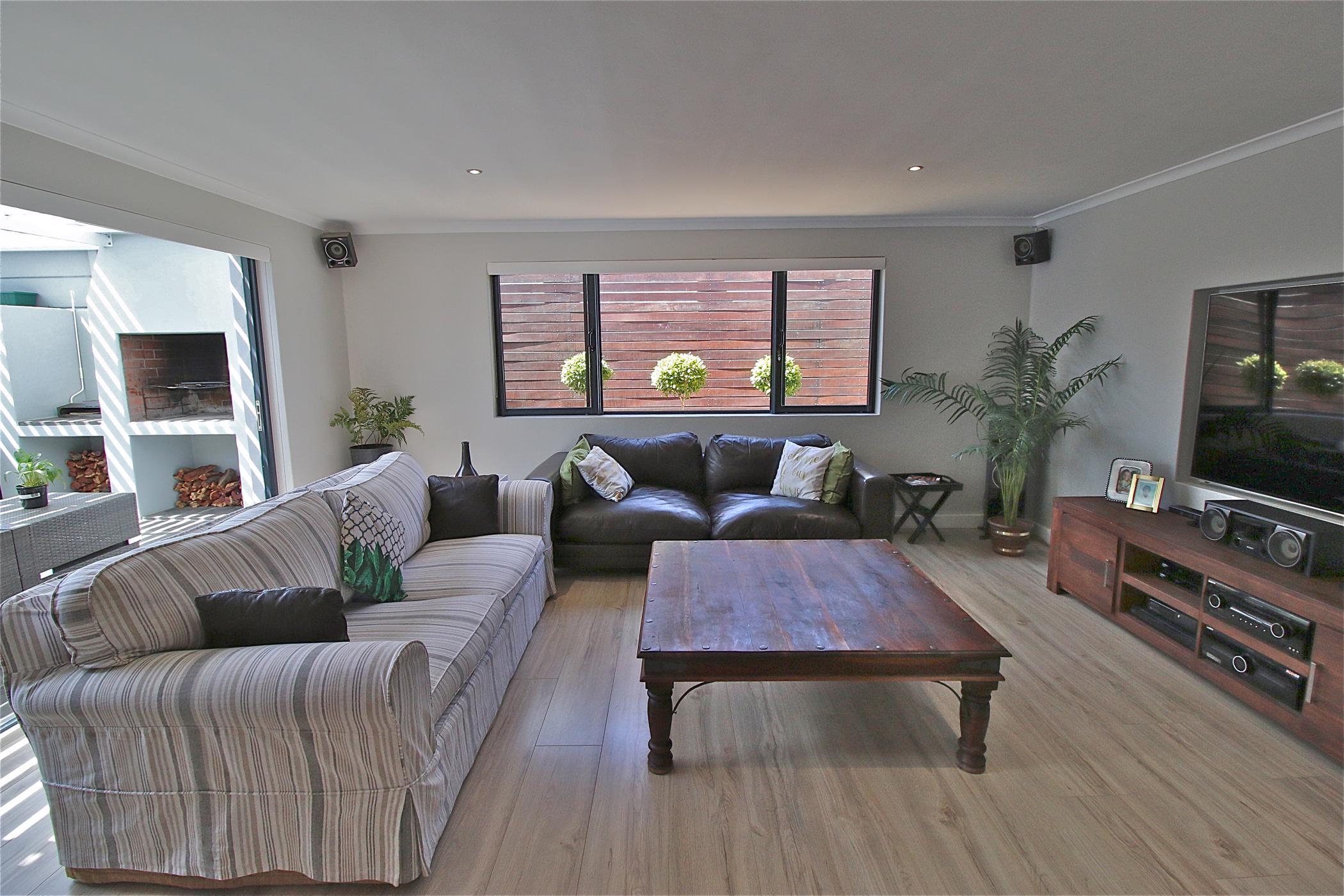 House to rent in Plattekloof - 1PLA1751596