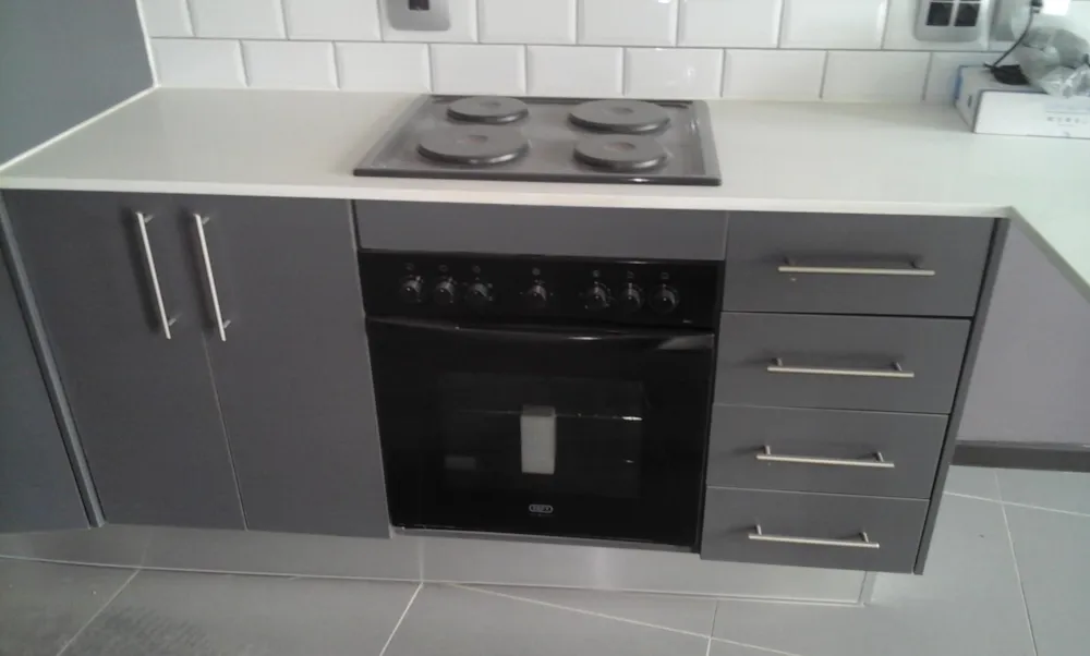 Bachelor apartment for sale in Hatfield - PT1463836 Bachelor apartment for sale in Hatfield - PT1463836