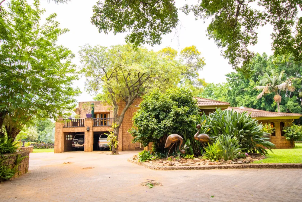 Mixed use farm for sale in Zandfontein, Hartbeespoort - 1HR1465559